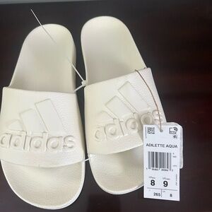 Adidas adeilrtte aqua size 8 men and 9 women’s new
